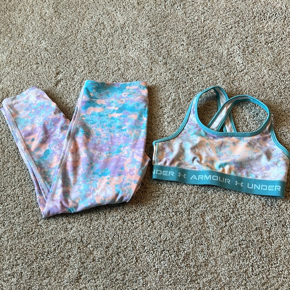 Girls under armour set